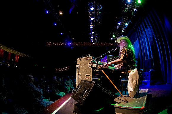 Copyright 2009 www.Coppatopphotos.com